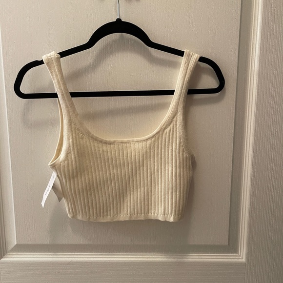 Aritzia Knit Tank Top - Picture 1 of 4